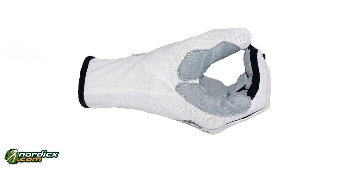 SKIGO Roller Gloves 5 SKIGO Roller Gloves - Image 3